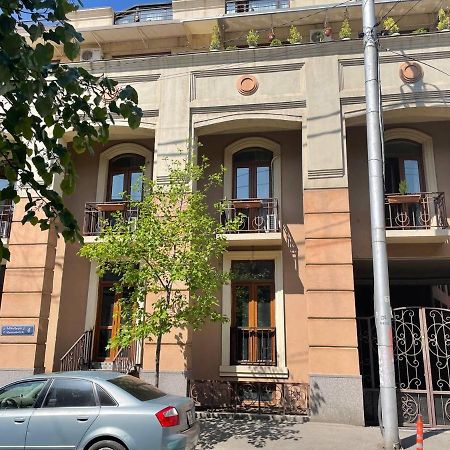 Siqvaruli Tbilisi Exterior photo